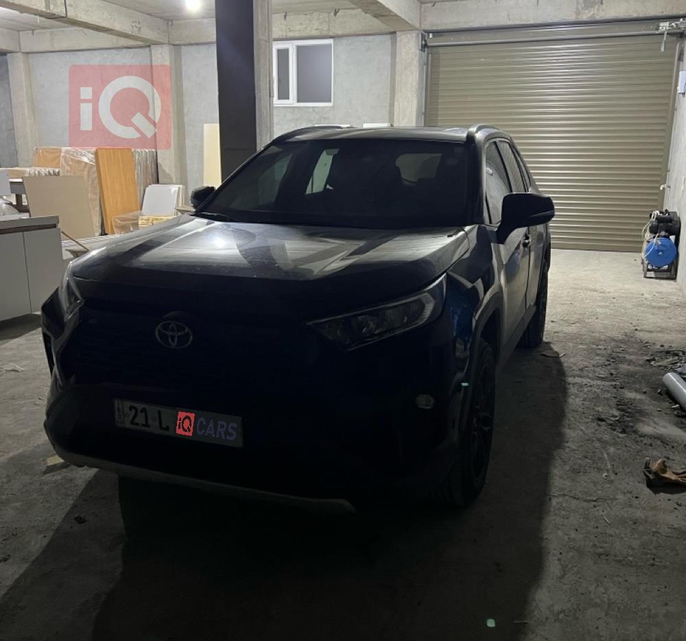 تويوتا راف 4